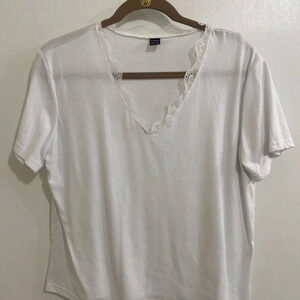 Shein size medium, white top with v-neck lace trim
